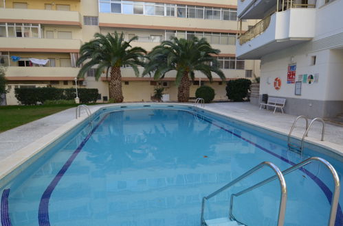 Photo 1 - 3 bedroom Apartment in Salou with swimming pool and sea view