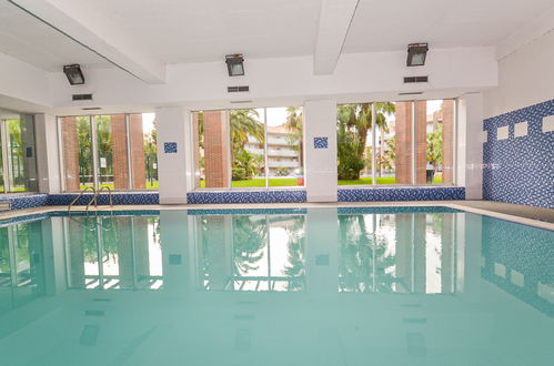 Photo 6 - 3 bedroom Apartment in Salou with swimming pool and sea view