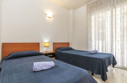 Foto 14 - Apartamento de 3 quartos em Salou com piscina e terraço