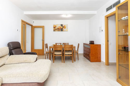 Foto 10 - Apartamento de 3 quartos em Salou com piscina e terraço