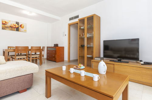 Foto 7 - Apartamento de 3 quartos em Salou com piscina e terraço
