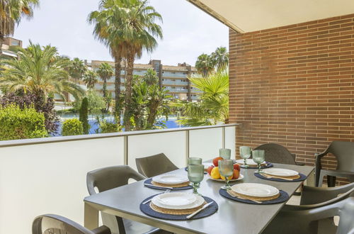 Foto 17 - Apartamento de 3 quartos em Salou com piscina e terraço