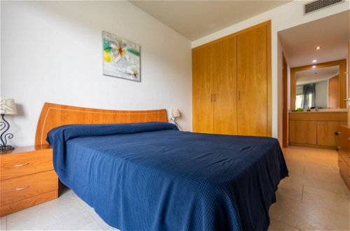 Foto 27 - Appartamento con 3 camere da letto a Salou con piscina e vista mare