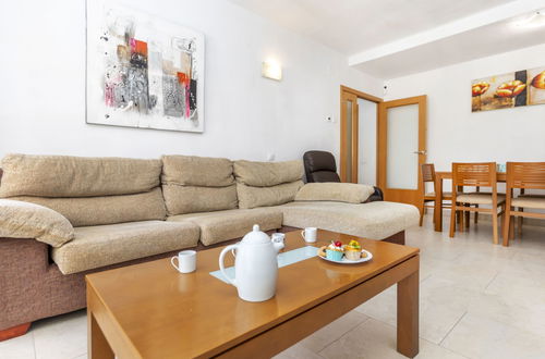 Foto 8 - Apartamento de 3 quartos em Salou com piscina e terraço