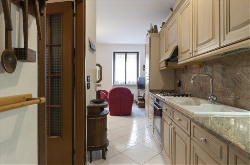 Foto 12 - Appartamento con 2 camere da letto a Sanremo con vista mare