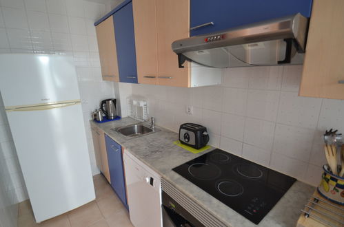 Photo 9 - 2 bedroom House in Cambrils with swimming pool and garden