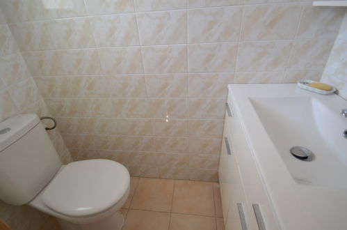 Photo 18 - 2 bedroom House in Cambrils with swimming pool and garden