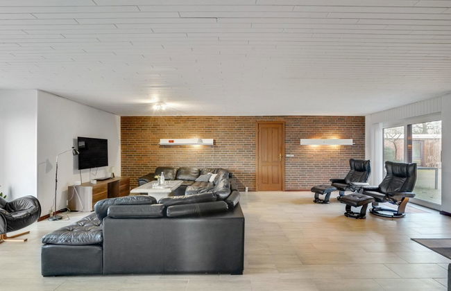 Casa de 6 quartos em Thyholm com piscina privada e terraço - Foto 12