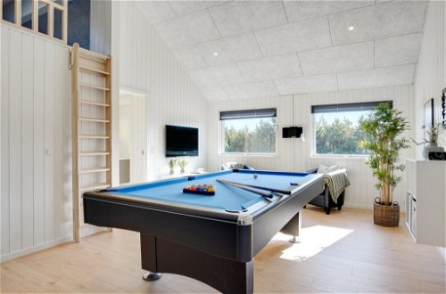 Foto 18 - Casa de 5 habitaciones en Vejers Strand con piscina privada y sauna