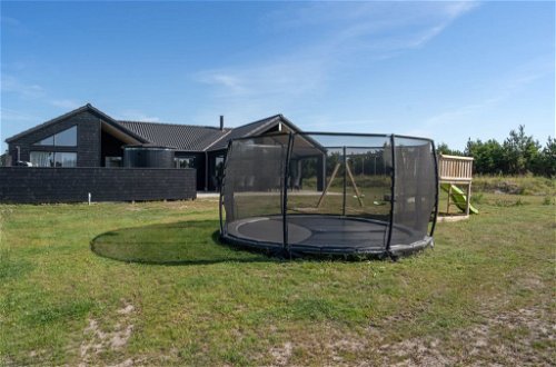 Foto 26 - Casa de 5 habitaciones en Vejers Strand con piscina privada y sauna