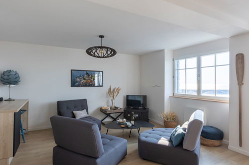 Photo 11 - 3 bedroom Apartment in Cancale with terrace and sea view