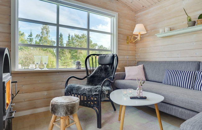 Casa de 2 quartos em Ørsted com terraço e banheira de hidromassagem - Foto 13