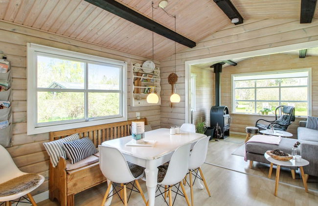 Casa de 2 quartos em Ørsted com terraço e banheira de hidromassagem - Foto 22