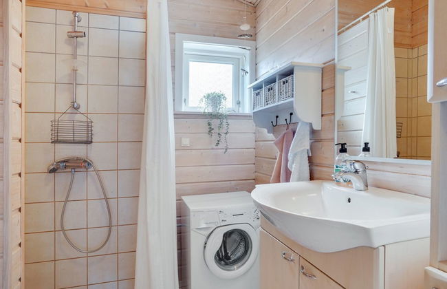 Casa de 2 quartos em Ørsted com terraço e banheira de hidromassagem - Foto 18