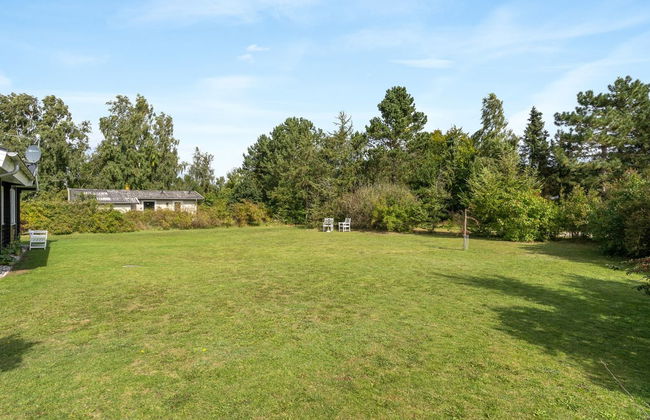 Casa de 2 quartos em Ørsted com terraço e banheira de hidromassagem - Foto 4