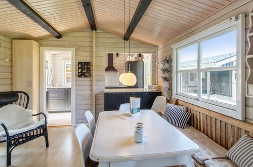 Foto 10 - Casa con 2 camere da letto a Ørsted con terrazza e vasca idromassaggio