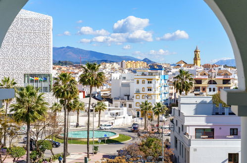 Photo 1 - Appartement de 1 chambre à Estepona avec vues à la mer