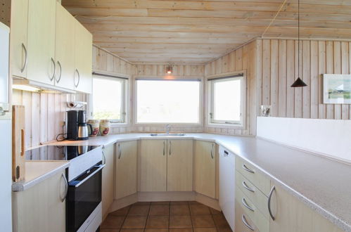 Foto 13 - Casa con 3 camere da letto a Harrerenden con terrazza e sauna