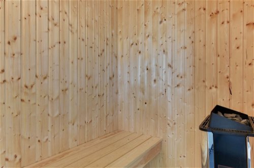 Foto 21 - Casa de 3 quartos em Harrerenden com terraço e sauna