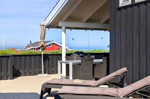 Foto 9 - Casa con 3 camere da letto a Harrerenden con terrazza e sauna