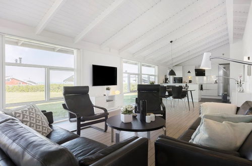Foto 16 - Casa con 3 camere da letto a Harrerenden con terrazza e sauna
