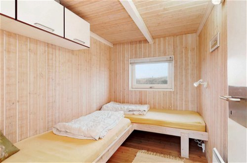 Foto 12 - Casa de 4 quartos em Harrerenden com terraço e sauna