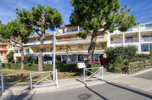 Foto 16 - Apartamento de 1 habitación en Saint-Cyr-sur-Mer con terraza