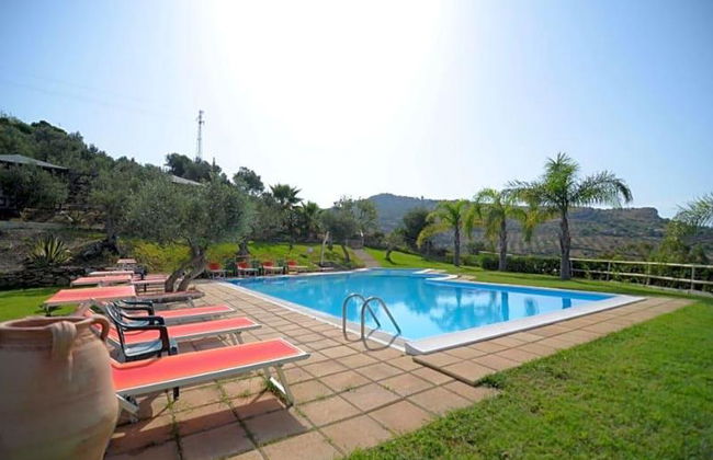 La Luna Nel Pozzo - Photo 51