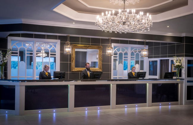 The Gleneagle Apartments - Photo 4