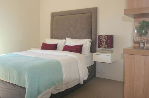 Photo 3 - The Residences At Crystal Towers