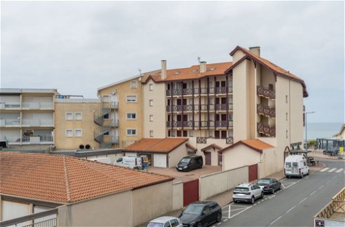 Foto 21 - Appartamento con 1 camera da letto a Lacanau con vista mare