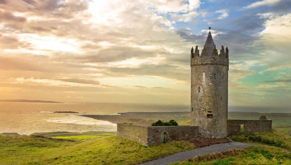 Acantilados de Moher, Doolin, Burren y Galway - Tour de un día entero - Foto 1