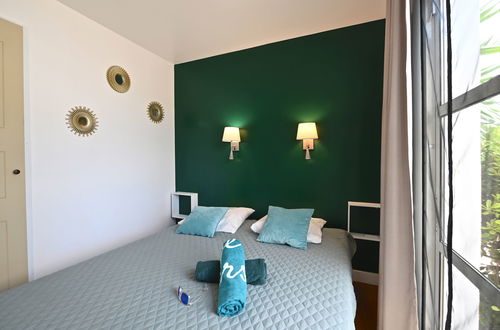 Foto 13 - Apartamento de 2 quartos em Saint-Raphaël com piscina e jardim