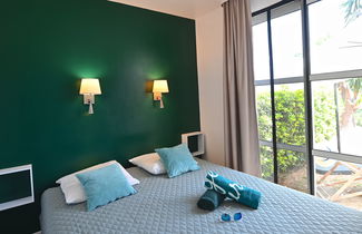 Foto 3 - Apartamento de 2 quartos em Saint-Raphaël com piscina e jardim
