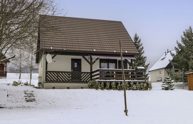 Casa de 3 quartos em Černý Důl com piscina e jardim - Foto 25