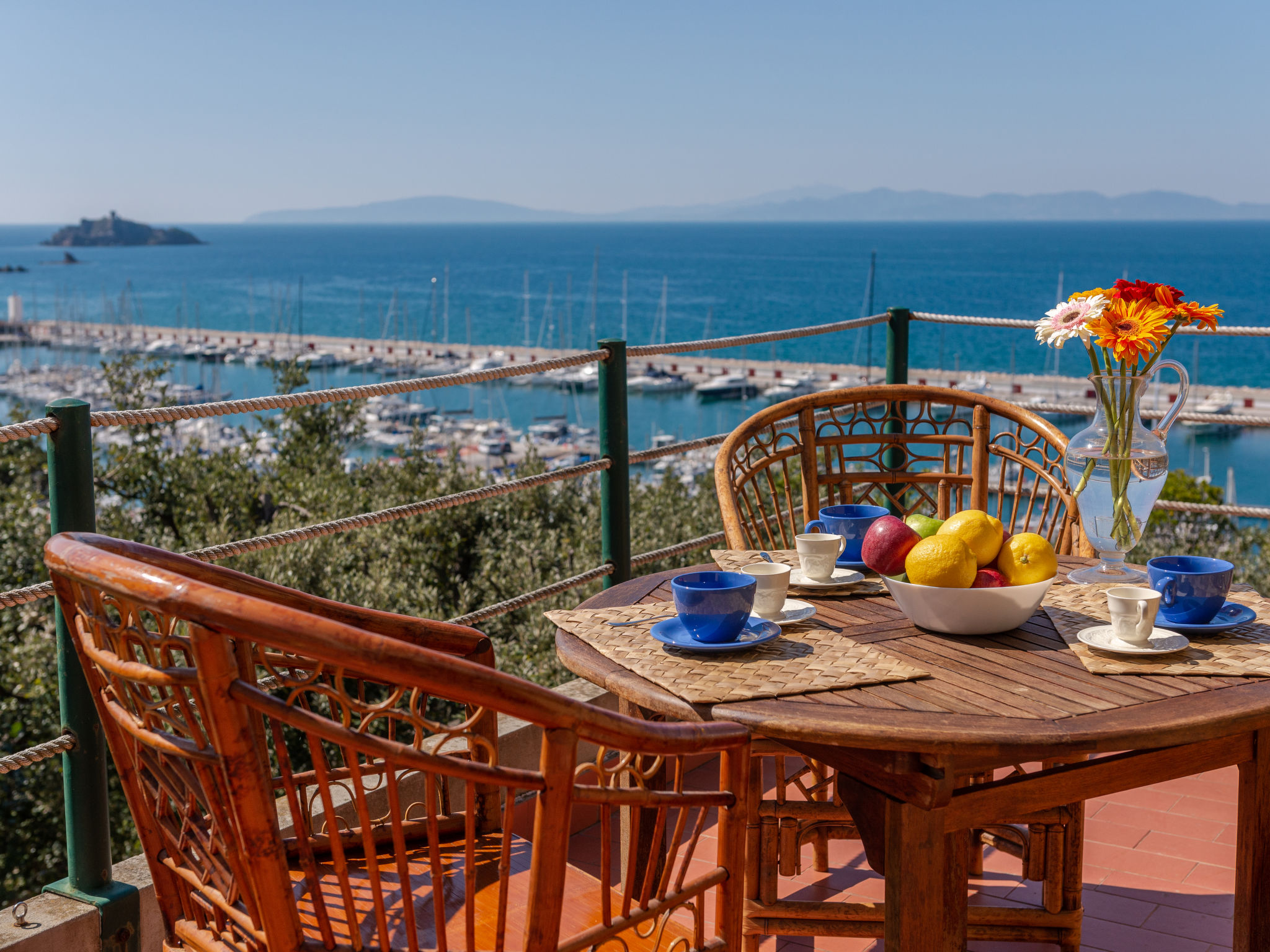 Foto 5 - Casa de 6 habitaciones en Castiglione della Pescaia con jardín y vistas al mar