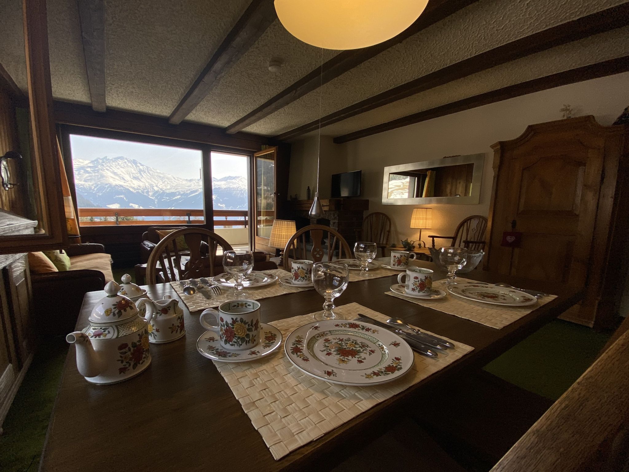 Foto 3 - Apartment mit 2 Schlafzimmern in Val de Bagnes mit blick auf die berge