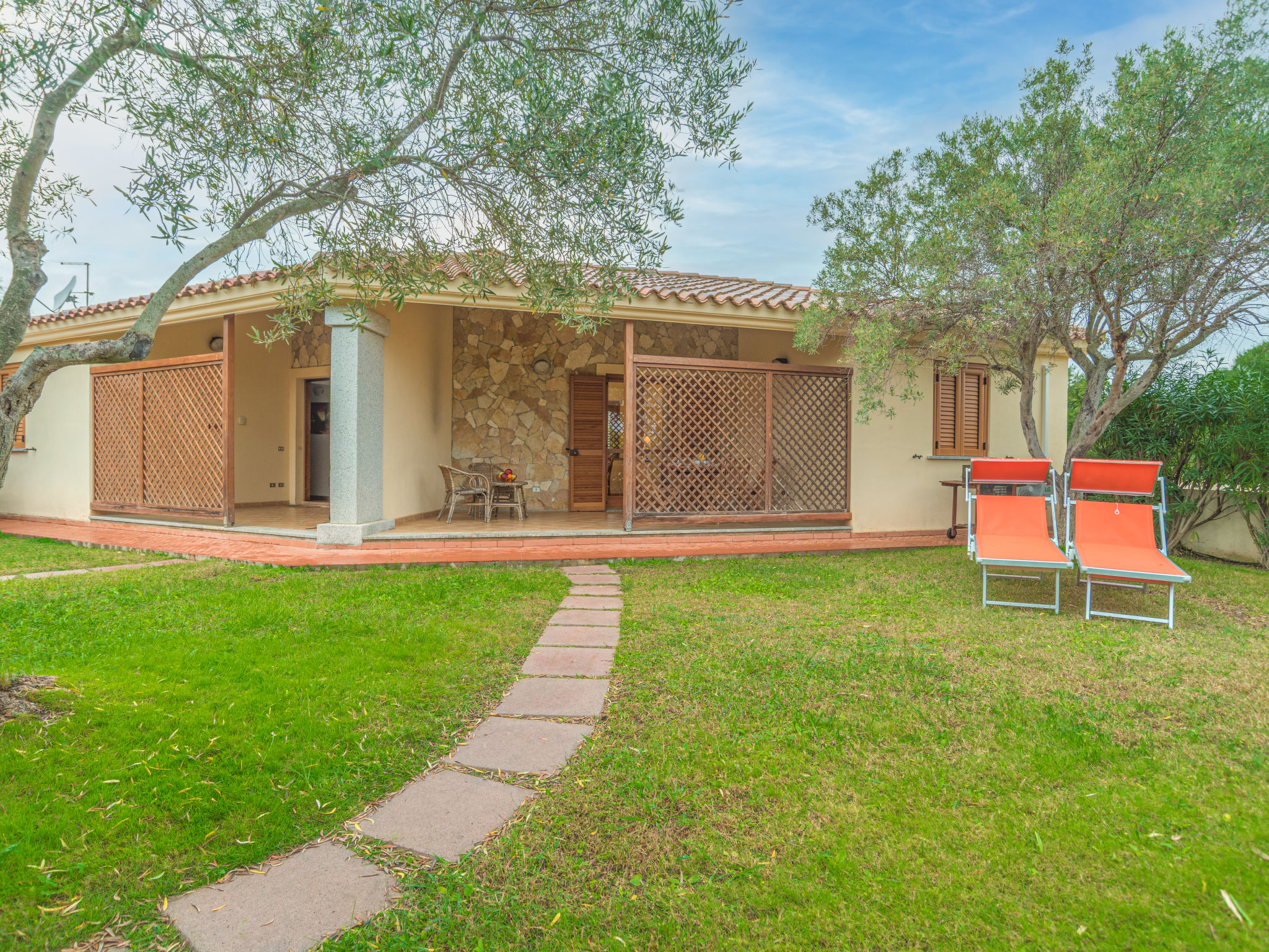 Foto 1 - Haus mit 2 Schlafzimmern in Muravera mit garten und blick aufs meer