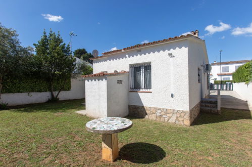 Photo 18 - Maison de 3 chambres à l'Escala avec jardin et terrasse