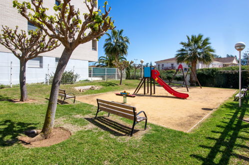 Foto 19 - Appartamento con 2 camere da letto a Dénia con piscina e vista mare