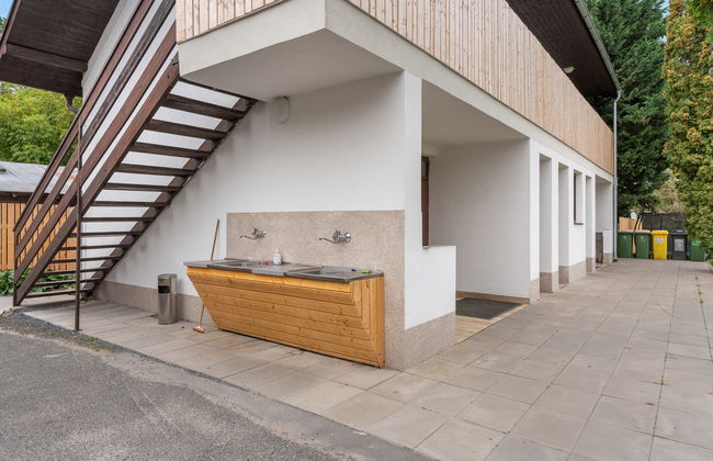 Casa de 2 quartos em Praga com piscina e jardim - Foto 23