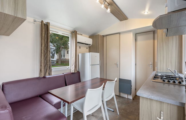 Casa de 2 quartos em Praga com piscina e jardim - Foto 3