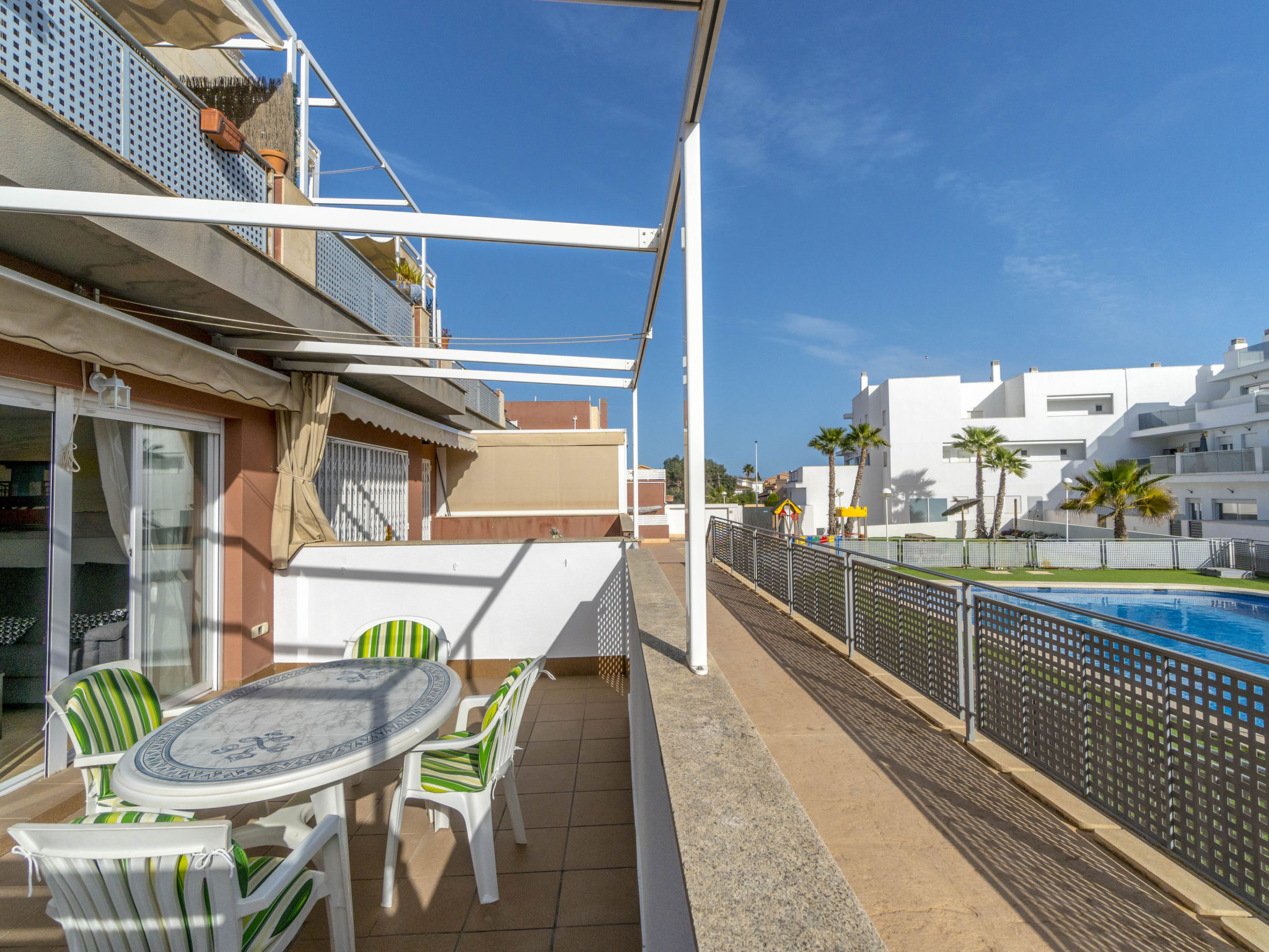 Foto 1 - Apartamento de 3 habitaciones en Santa Pola con piscina y jardín