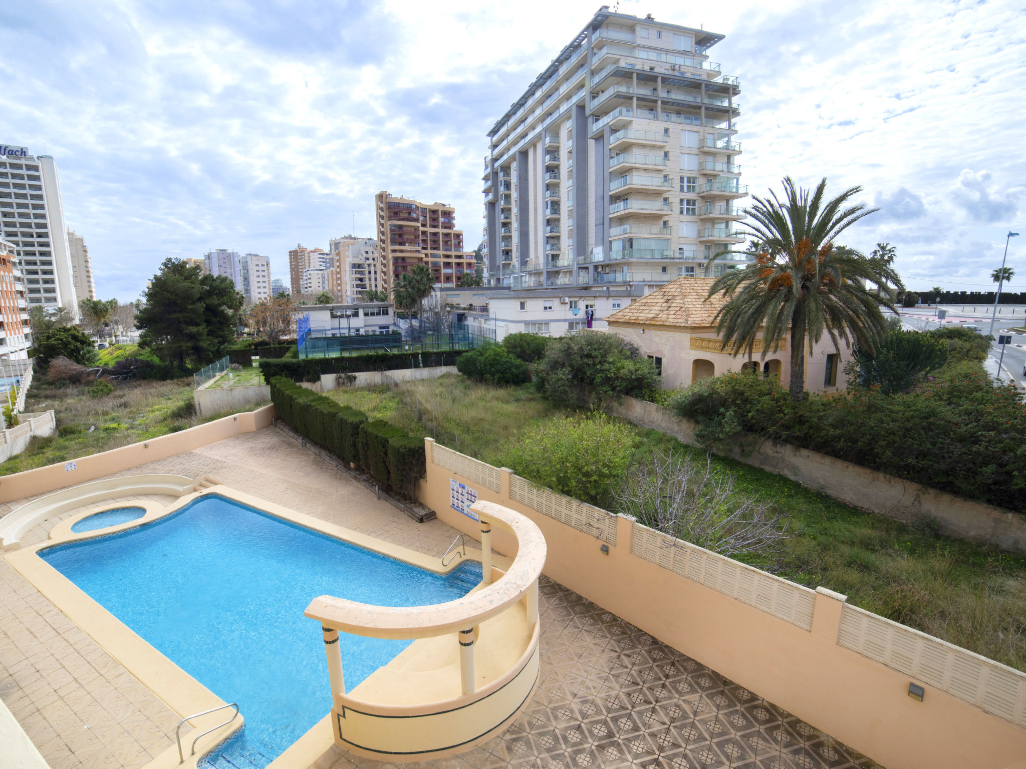 Foto 15 - Apartment mit 2 Schlafzimmern in Calp mit schwimmbad und blick aufs meer