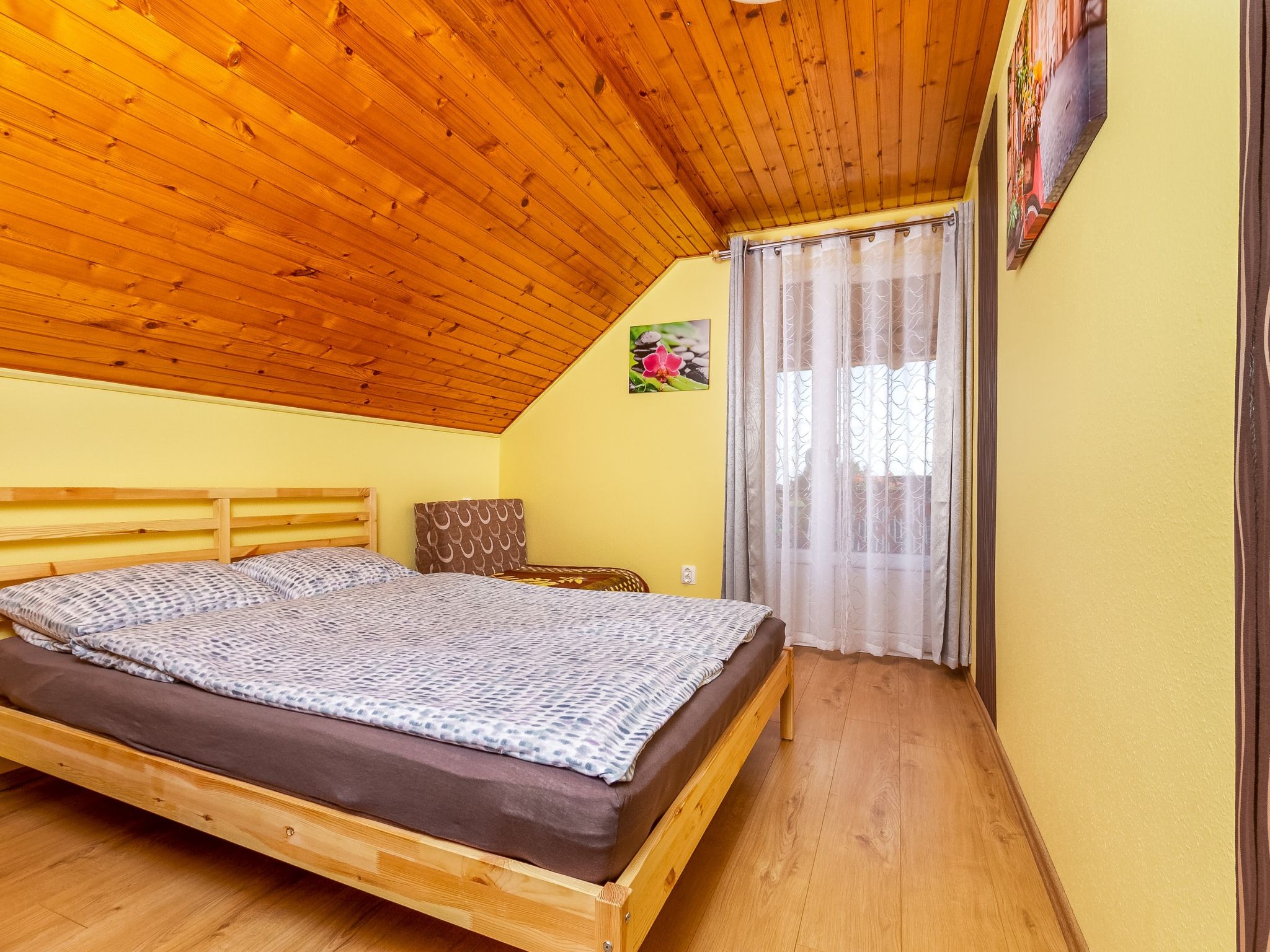 Photo 10 - 4 bedroom House in Balatonkeresztúr with private pool and garden