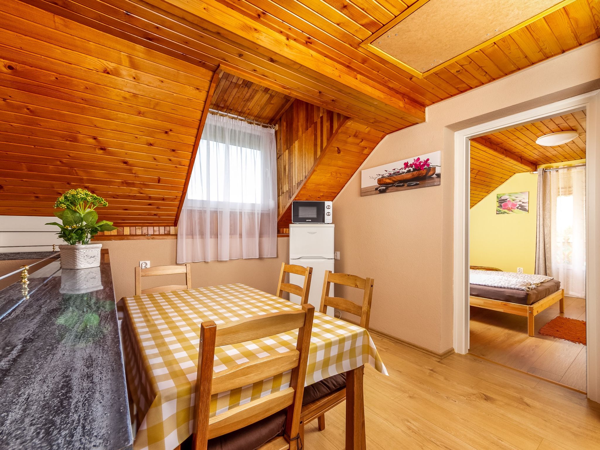 Foto 4 - Haus mit 4 Schlafzimmern in Balatonkeresztúr mit privater pool und garten