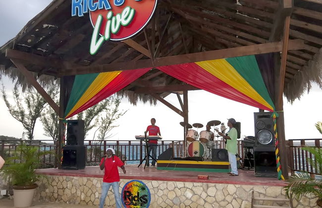 Playa Negril y Ricks Café - Foto 4