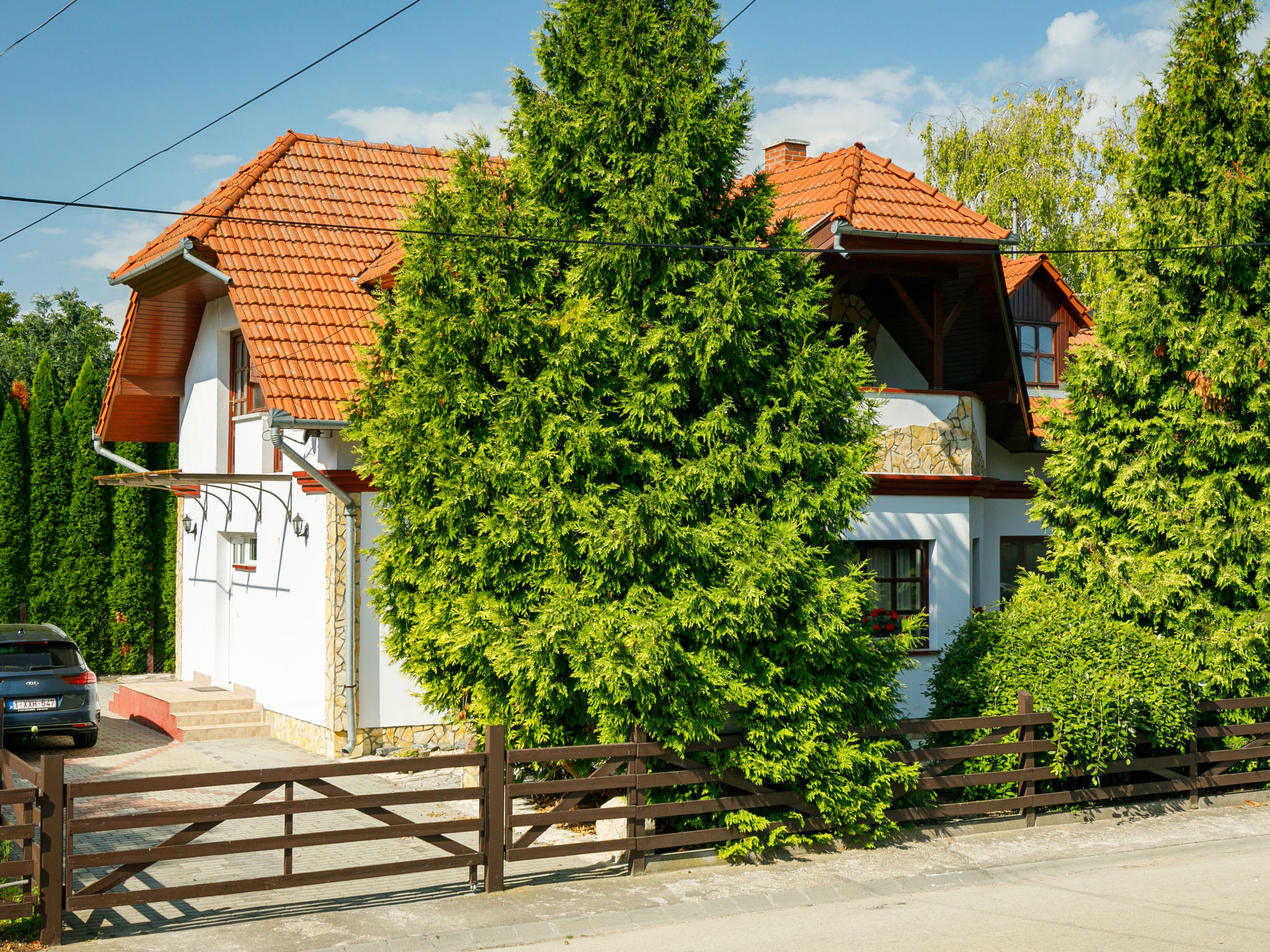 Foto 1 - Casa de 2 habitaciones en Balatonőszöd con jardín y terraza