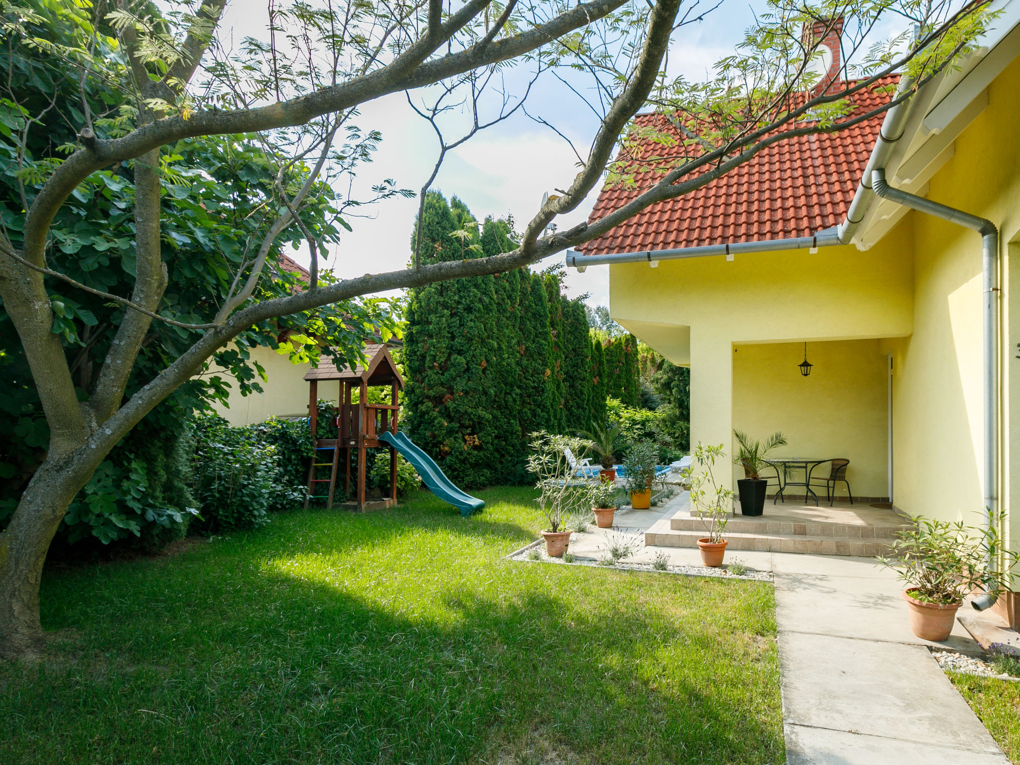 Foto 26 - Haus mit 4 Schlafzimmern in Balatonszárszó mit privater pool und terrasse