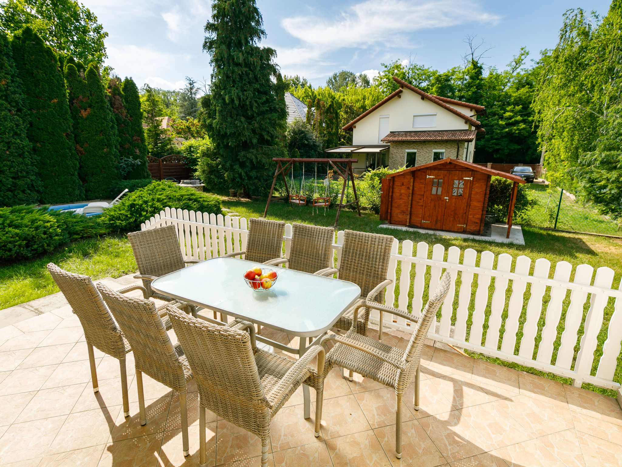 Photo 2 - Maison de 4 chambres à Balatonszárszó avec piscine privée et terrasse